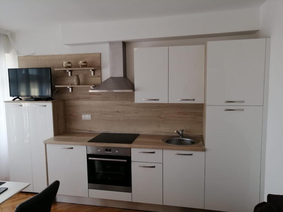 Apartments Leptiric بودْسْتغانا المظهر الخارجي الصورة