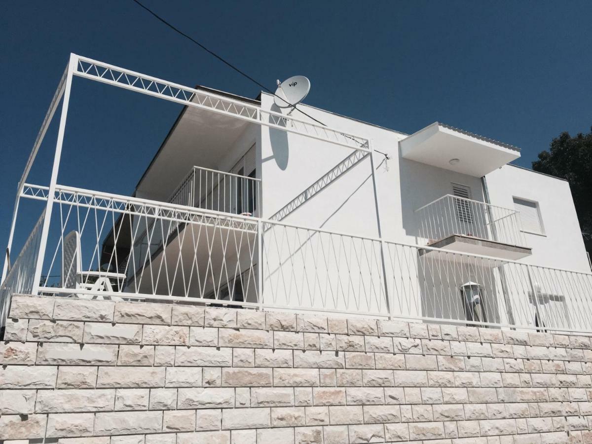 Apartments Leptiric بودْسْتغانا المظهر الخارجي الصورة