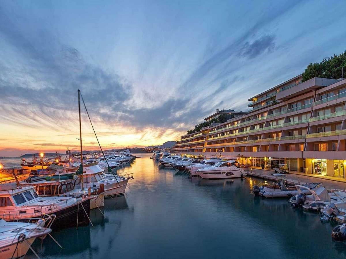 Apartments Leptiric بودْسْتغانا المظهر الخارجي الصورة